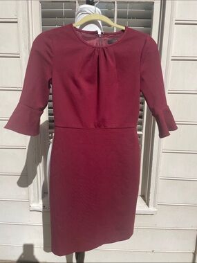 EUC- J.Crew Burgundy Bell Sleeve Sheath Dress Size 2P
